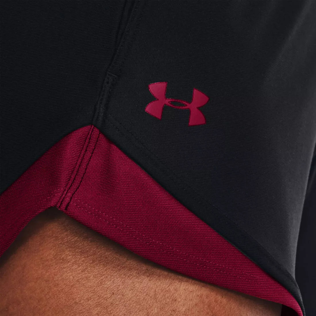 Under Armour HeatGear Play Up 3.0 Black Red Ladies Shorts