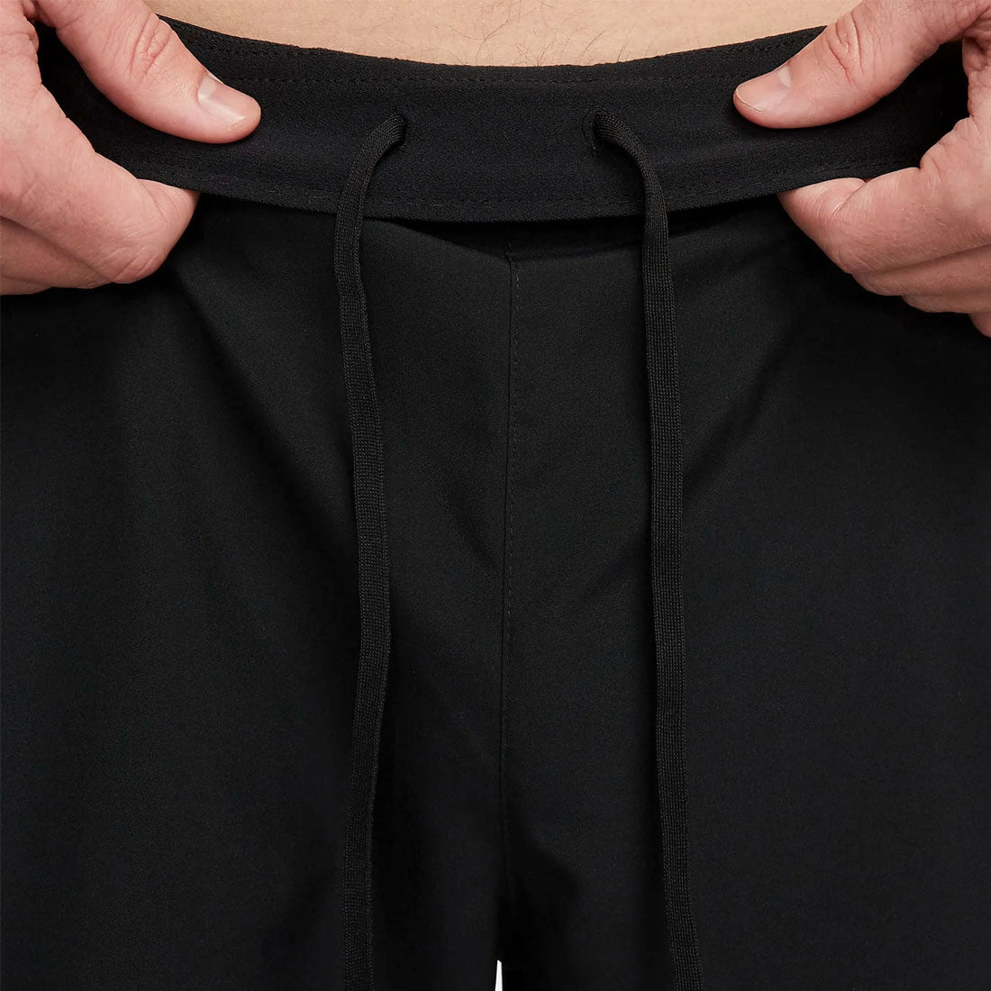 Nike Men's DRI 7 Inch Challenger Shorts Black