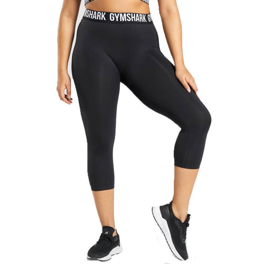 Gymshark Ladies Fit Seamless Black Cropped Leggings