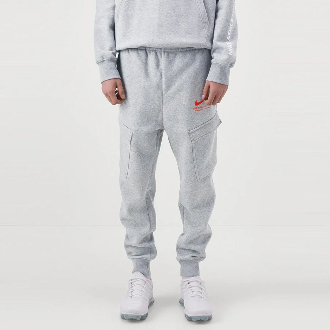 Nike Standard Issue Fleece Athletic Men's Grey Cargo Track Pants