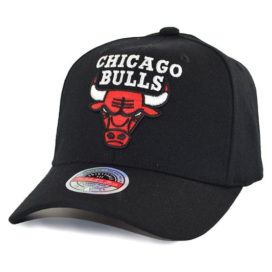 Mitchell & Ness Chicago Bulls Black Snapback Cap